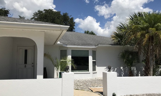 Englewood South House | Private fully furnished residence a short drive or bike ride to Manasota beach.