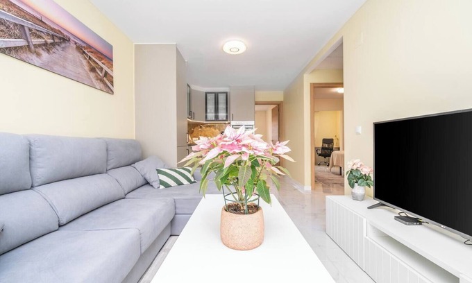 Torrevieja House | Private Garden Bungalow Near the Salt Lake