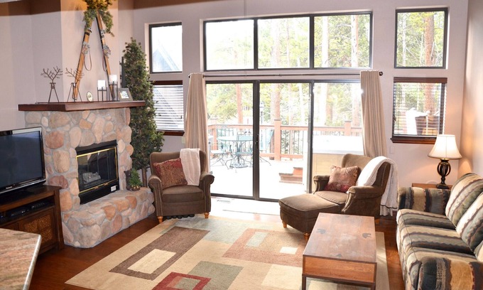 Warrior's Mark Ski Chalet | Private Hot Tub | Walk to Lift & Main St