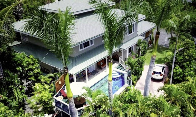 Kahaluu Bay Villa | Private Kona Villa, Pano Ocean Views! . Kona IronMan Special !