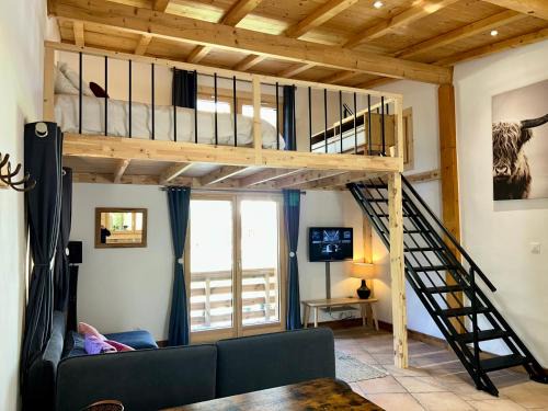 Chamonix City Centre Apartment | Private Loft Apartment, Central Chamonix