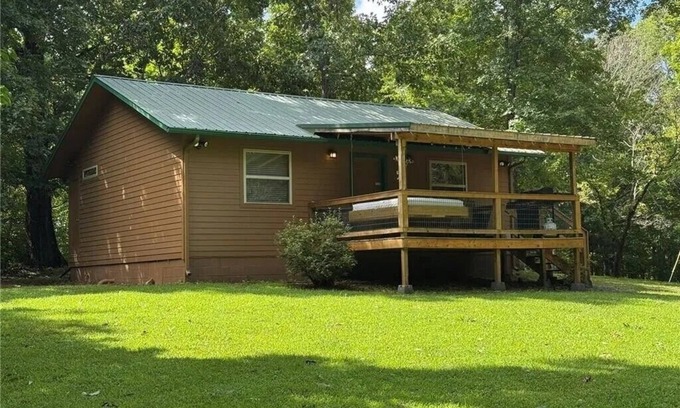Harriet Cabin | Private Oasis! Unwind and relax close to the Buffalo River! Hike/Swim/Canoe/Fish