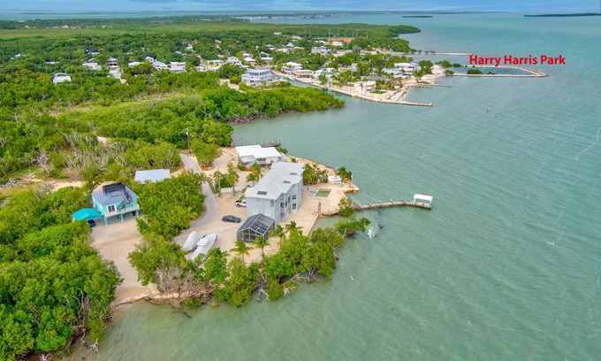 Tavernier House | Private Oceanfront Home, Walk right into the ocean