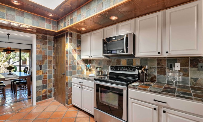 Cactus Glen Cottage | Private Pool: Pet-friendly Home in Scottsdale!
