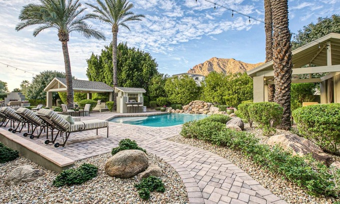 Hacienda Allenada Villa | PRIVATE, Relaxing Luxury Villa with Stunning Mountain Views, Celebrity Living!