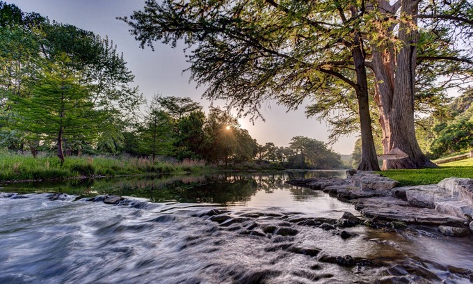 Hunt House | Private Riverfront on Guadalupe! Executive/Corporate/Family Compound 9+ bedrooms