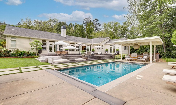 Napa House | Private, Spacious Home in Wine Country w/Perks!