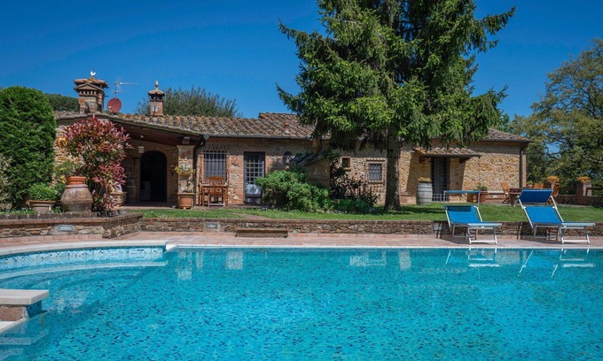 Gambassi Terme Villa | Private Villa with A/C, WIFI, private pool, TV, terrace, pets allowed, close to San Gimignano
