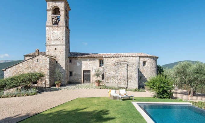 Montelovesco Villa | Private villa with swimming pool in Umbria