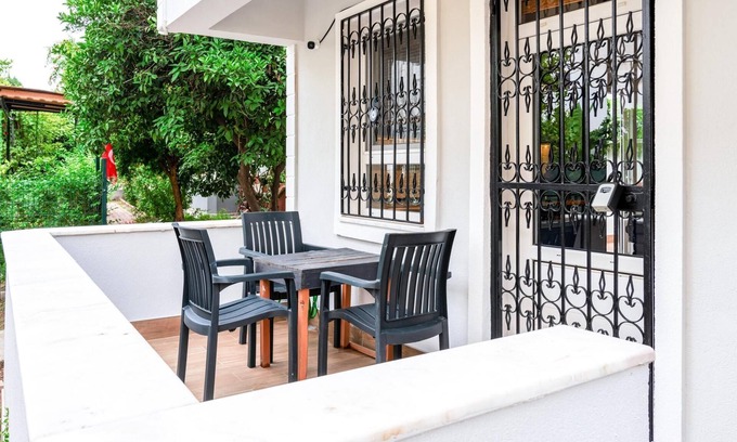 Marmaris City Center Villa | Private Villa With Garden Near Beaches in Marmaris