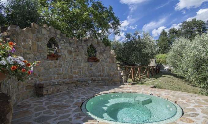 Borgo San Lorenzo Villa | Private Villa with private pool, A/C, hot tub, WIFI, sauna, TV, patio, pets allowed, panoramic view