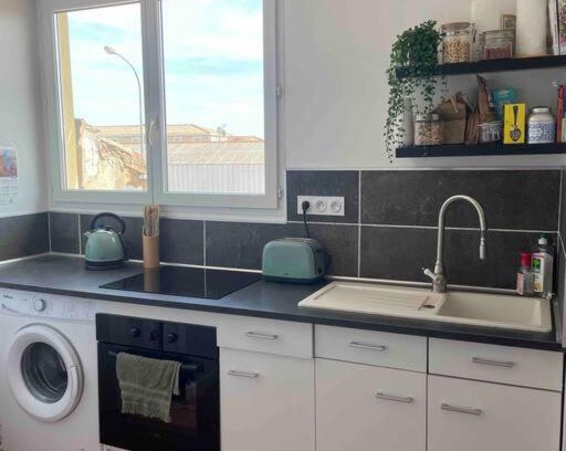 Le Bourg Apartment | Proche des plages - Beau T2 climatisé
