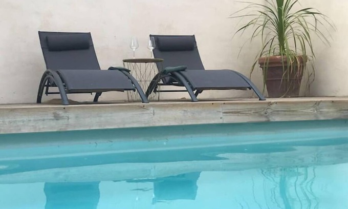 Poussan House | Profitez dun Espace de Détente