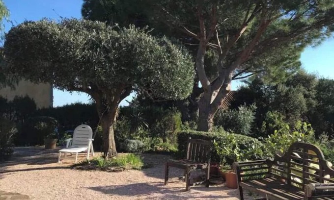 Cavalaire-sur-Mer Villa | Provençal villa, sea views, hot tub, gardens, near St Tropez