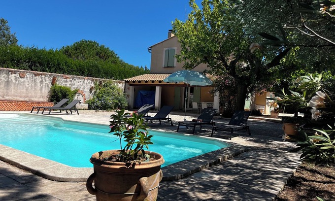 Saint-Genies-de-Comolas House | Provencal villa with pool and large garden