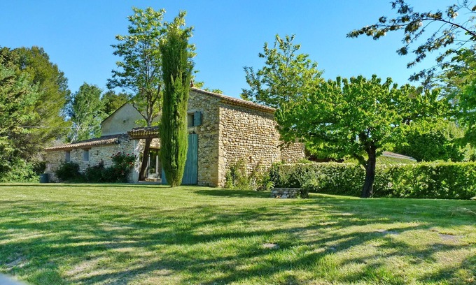 Villedieu House | Provencal farm house for 13-15 people with swimming pool