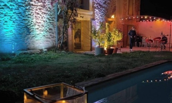 Piolenc House | Provencal stone house, in the countryside, 7minutes from a water park