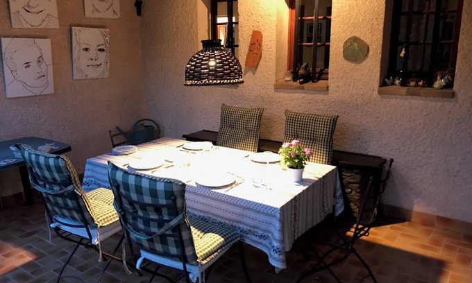 Gareoult Ski Chalet | Provencal villa with pool and large garden, ideal for families