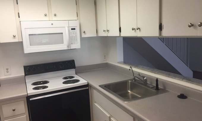 Villas Condo | Provincetown 3351-2