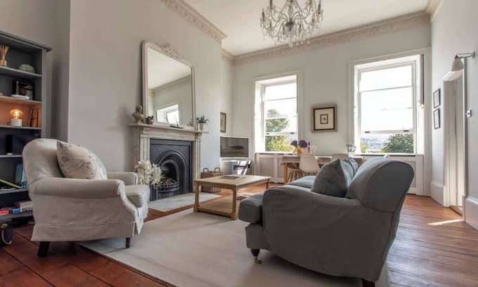 Bath Apartment | Pulteney View - on the famous Great Pulteney Street