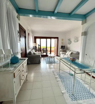Capo Coda Cavallo Apartment | Punta Est Trilocale meravigliosa Vista Mare