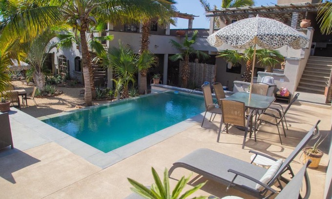 El Pescadero Hotel | Pure Baja Private Suites-Upscale Property with Infinity Pool and Lush Gardens