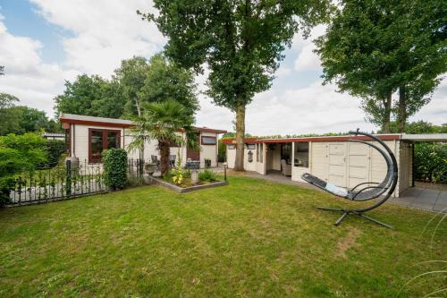 Krachtighuizen Ski Chalet | Putveen
