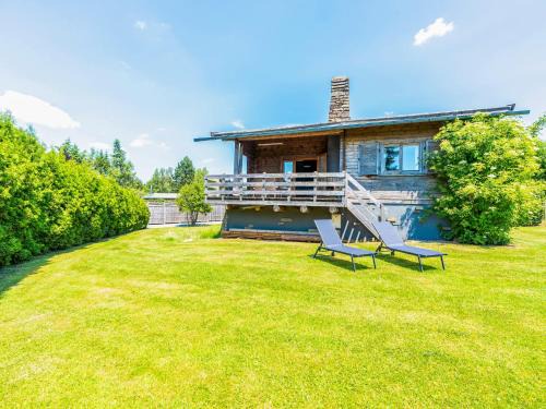 Bernister Ski Chalet | Quaint Chalet, Bernister