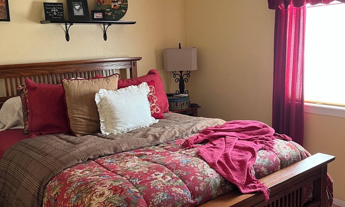 Windsor House | Quaint house within walking distance of Downtown Windsor and Windsor Lake.