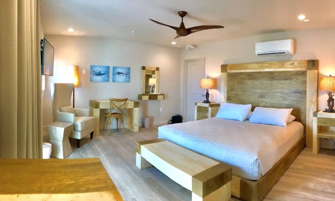 Long Key Hotel | Quaint Island Stay at the Lime Tree! 2 Units w/Private Balcony, Pool, Beach!