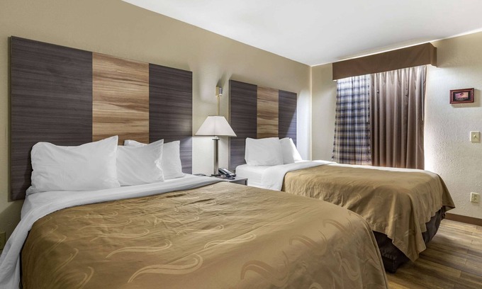 Conyers Hotel | Quality Inn Conyers I-20