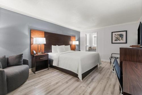 Forrest City Hotel | Quality Inn Forrest City I-40