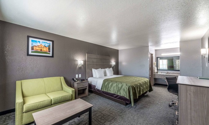 Arena District Hotel | Quality Inn I-10 East near Frost Bank Center
