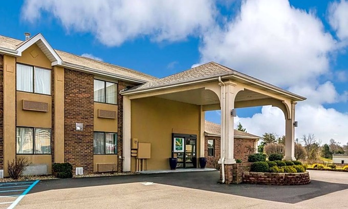 Batesville Hotel | Quality Inn I-74 Batesville