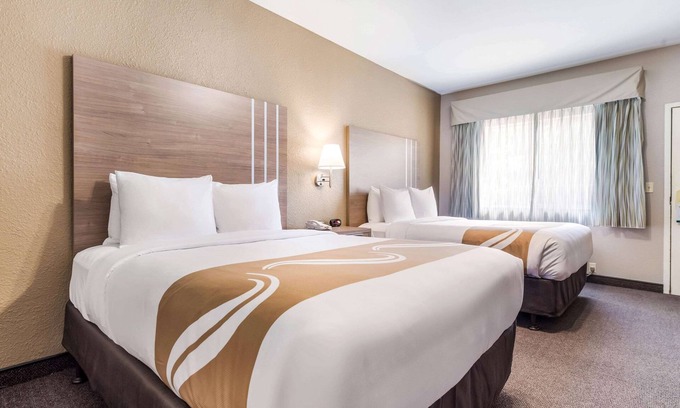 Bainbridge Island Hotel | Quality Inn & Suites Bainbridge Island