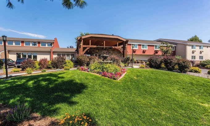 Coeur d'Alene Hotel | Quality Inn & Suites Coeur d'Alene
