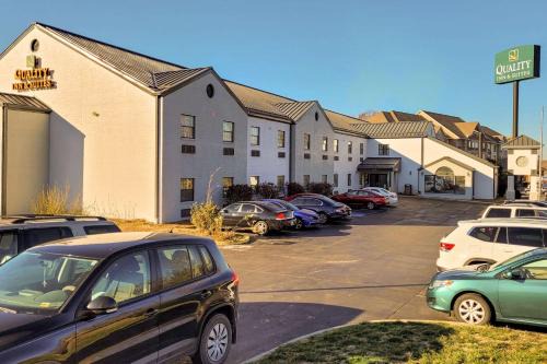 Columbia Hotel | Quality Inn & Suites Columbia I-70