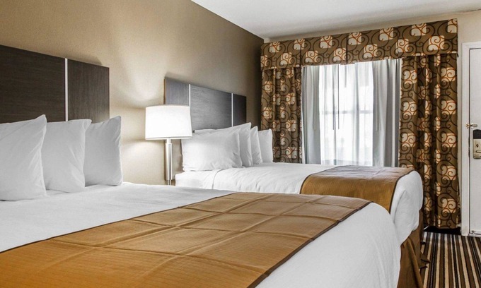 South Portland Hotel | Quality Inn & Suites