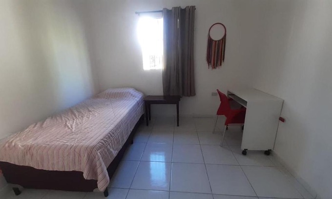 Candeias House | QUARTO FEMININO