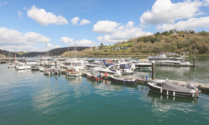 Dartmouth Cottage | Quayside, Dart Marina