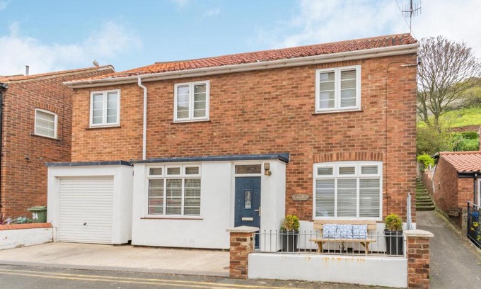 Scarborough House | Quayside House