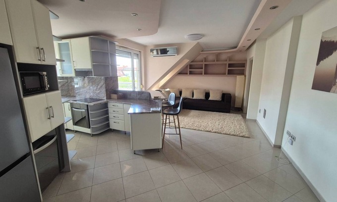 Kecskemet Apartment | Quelle Apartment - 2BR Apartment with private garden connection and sauna