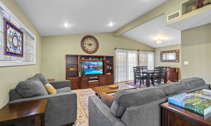 Clairemont Mesa West House | Quiet 3 Bedroom Family Home Close to All