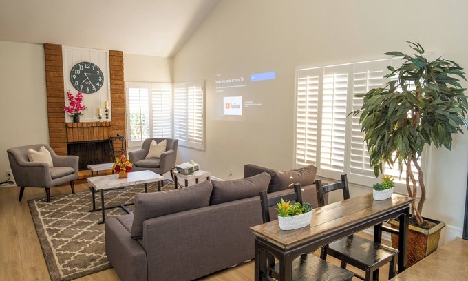 Fountain Valley House | Quiet 4 BR Home with Pool + Patio