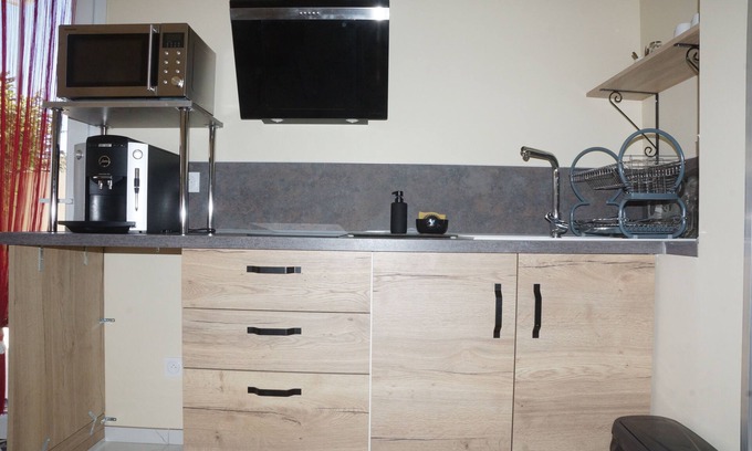 Coudoux Apartment | Quiet apartment