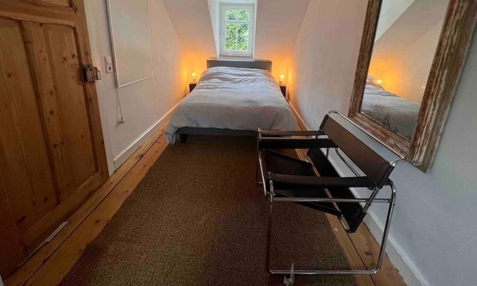 Emmendingen House | Quiet central house in the countryside