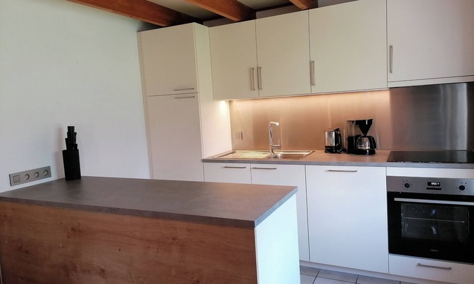 Bredene House | Quiet holiday house 100 sqm, good facilities, terrace, lawn facing south to the beach