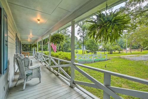 Acworth House | Quiet Home with Fire Pit - 1 Mi to Downtown Acworth!