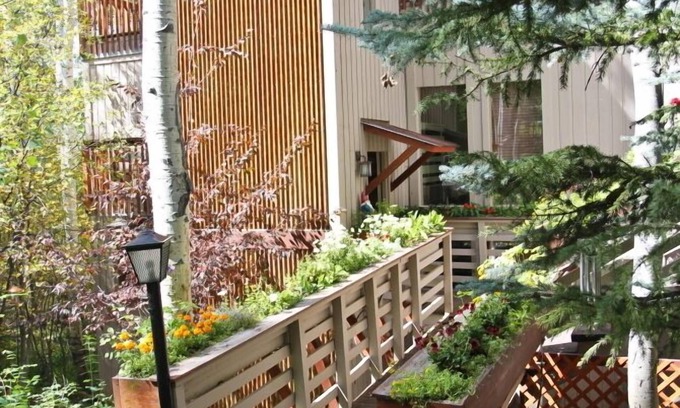 Snowmass Village House | Quiet, Peaceful, Spacious, Private Hot Tub, Well Appointed, 2 min. from lifts