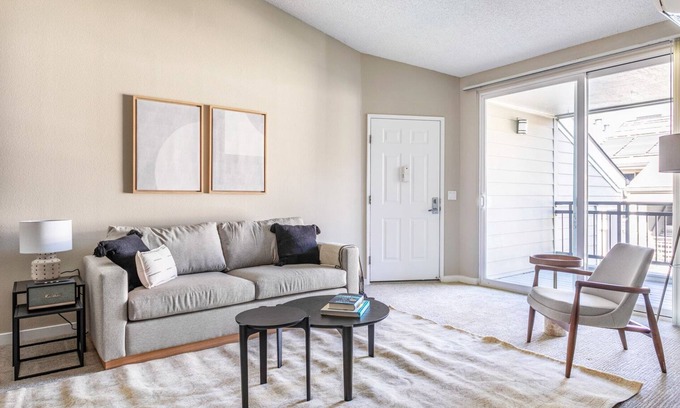 Santa Clara Apartment | Quiet Santa Clara 1BR w/W/D, Parking, walk Downtown, by Blueground